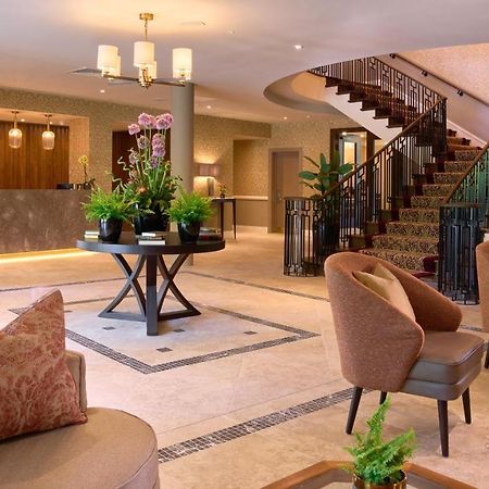 Tulfarris Hotel And Golf Resort 외부 사진