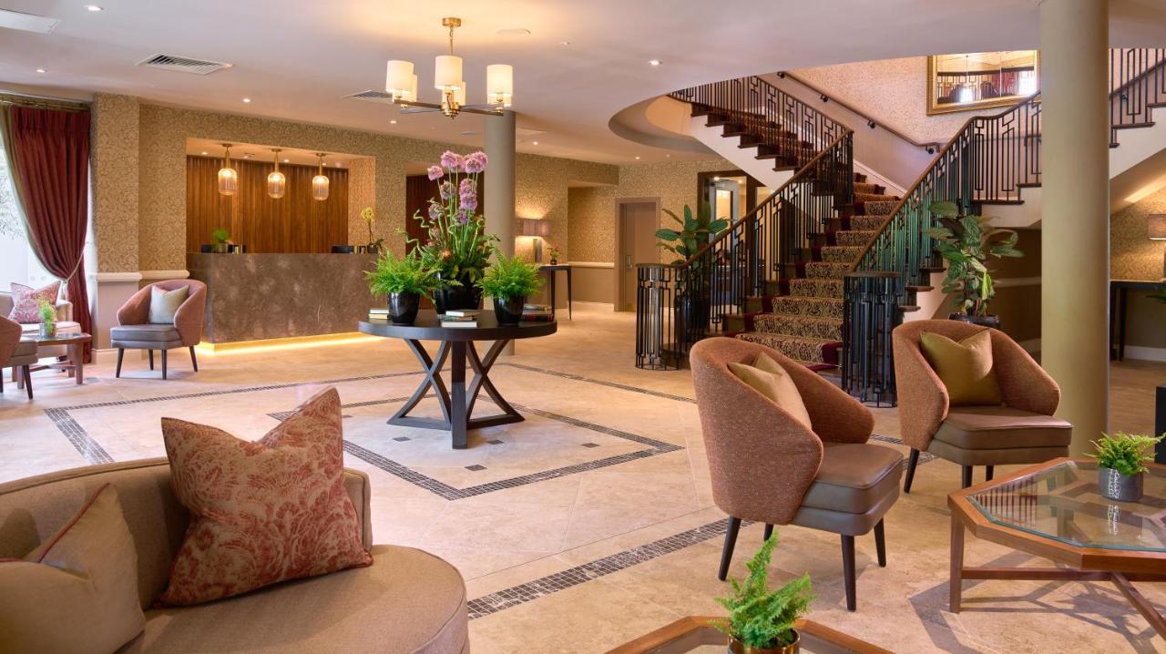Tulfarris Hotel And Golf Resort 외부 사진