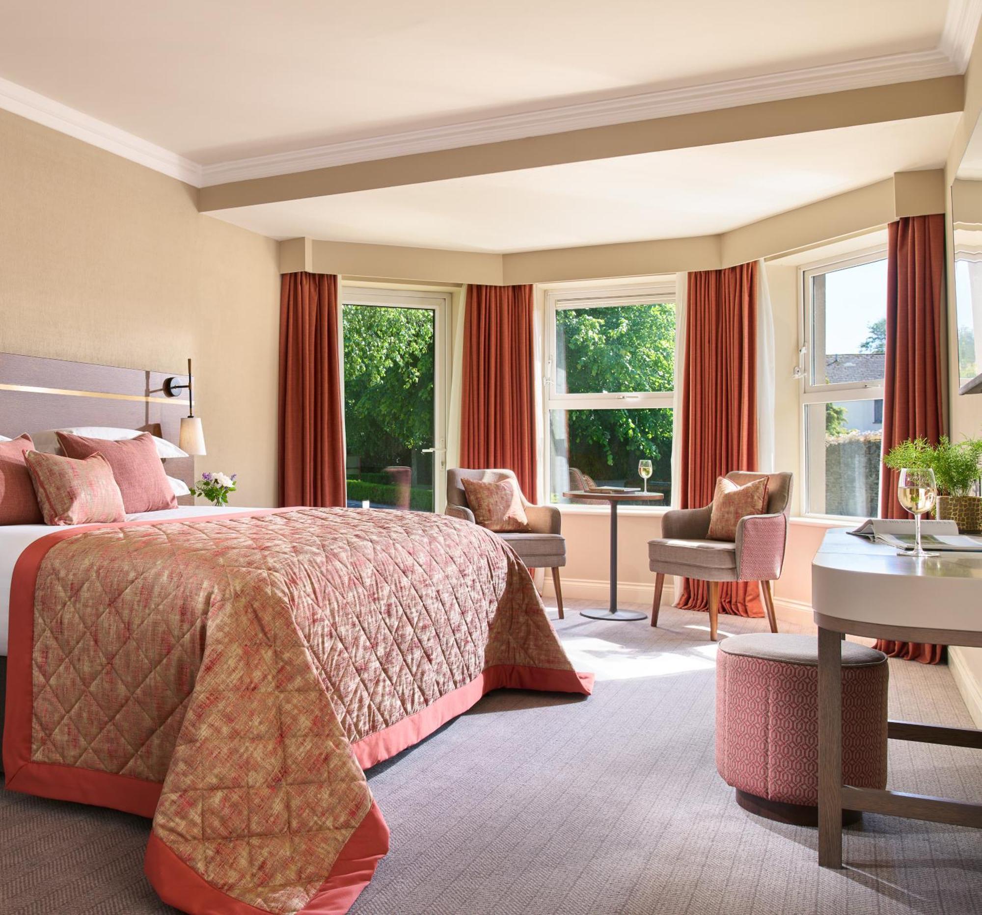 Tulfarris Hotel And Golf Resort 외부 사진