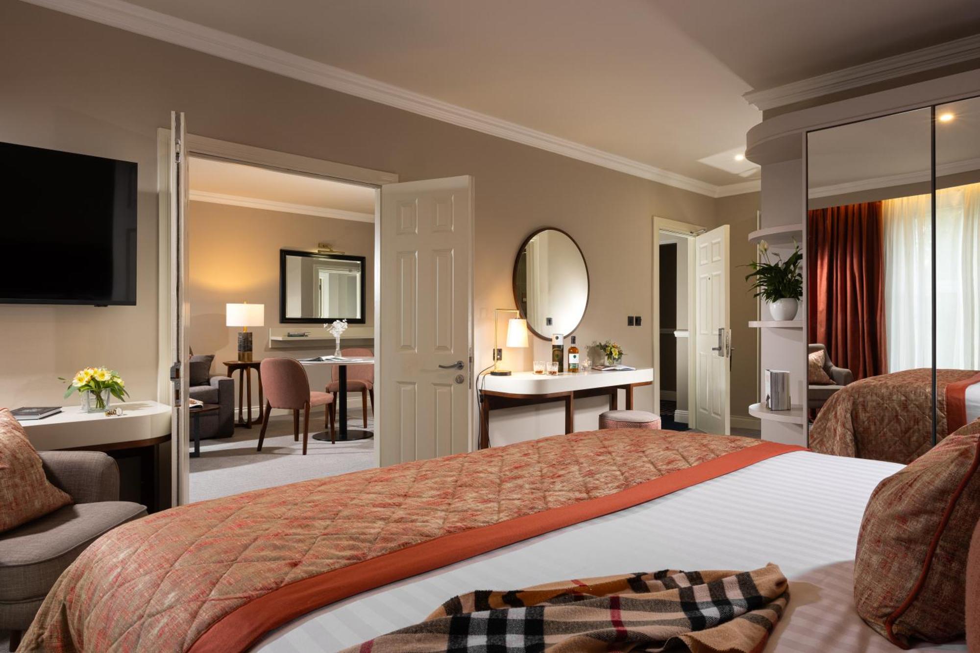 Tulfarris Hotel And Golf Resort 외부 사진